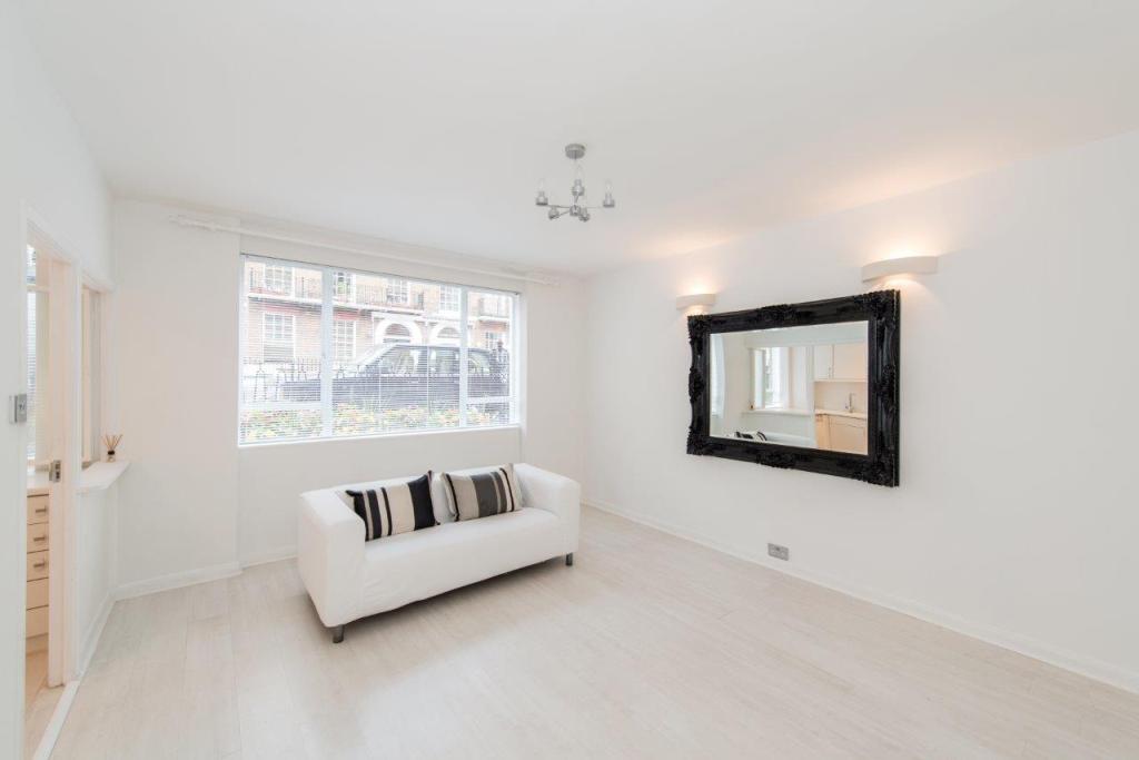 2 Bedroom Flat / Apartment to Rent in York Street Marylebone W1U