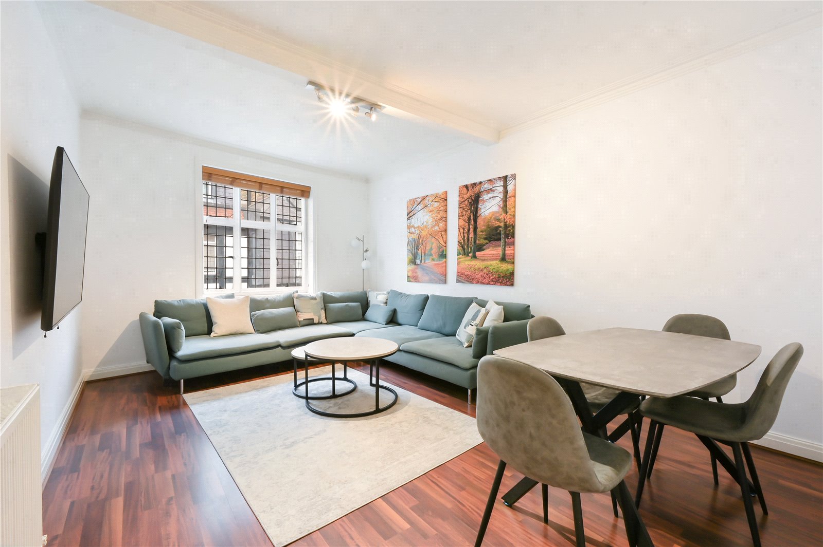 2 Bedroom Flat / Apartment to Rent in Thayer Street Marylebone W1U