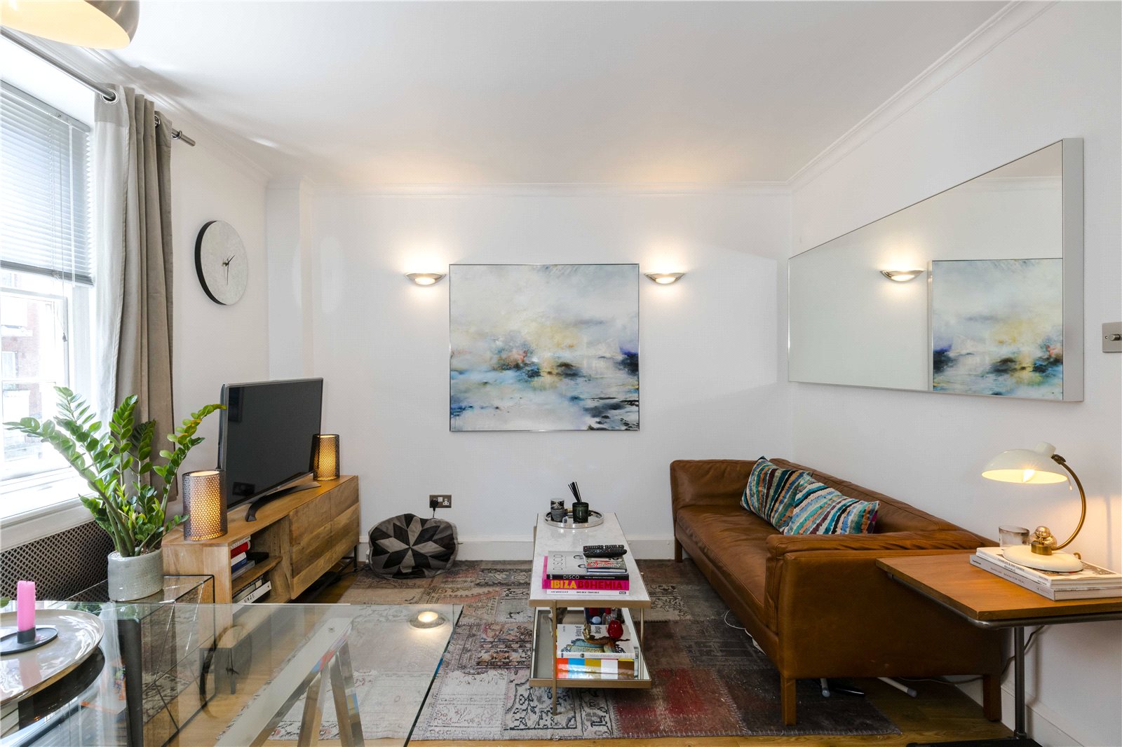 1 Bedroom House to Rent in Bryanston Mews West Marylebone W1H