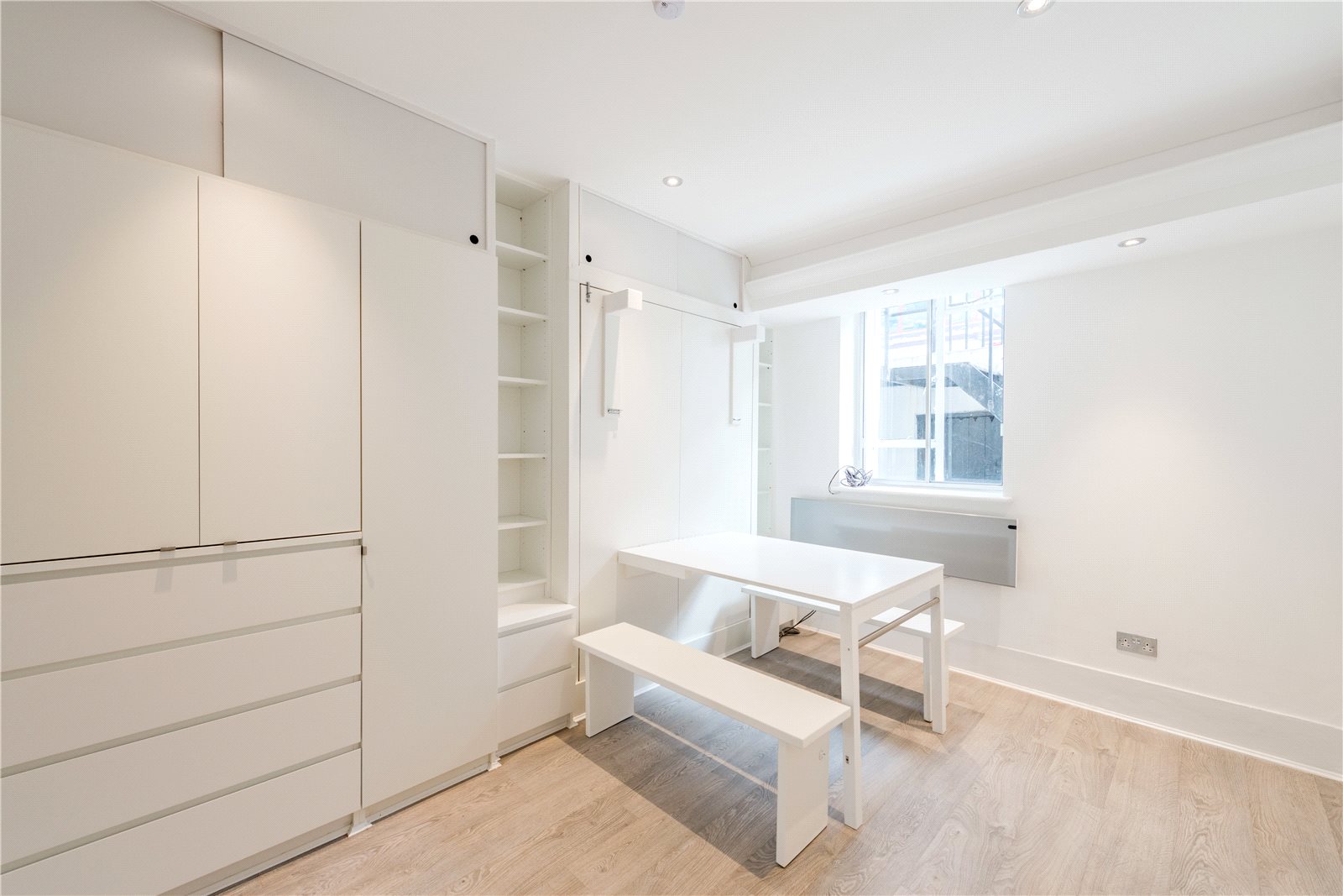 0 Bedroom Flat / Apartment to Rent in Gloucester Place Marylebone W1U