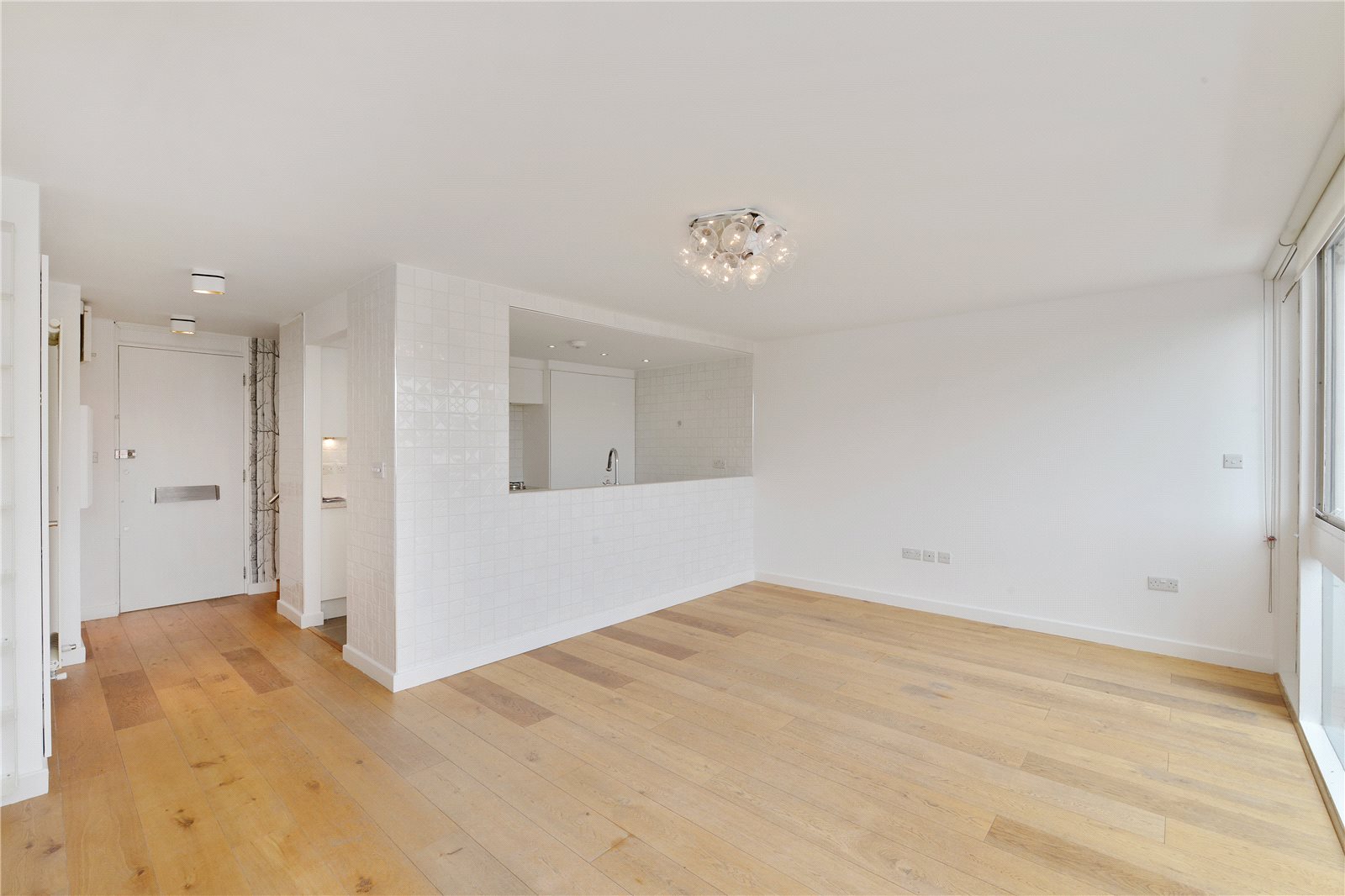 2 Bedroom Flat / Apartment to Rent in Luxborough Street London W1U