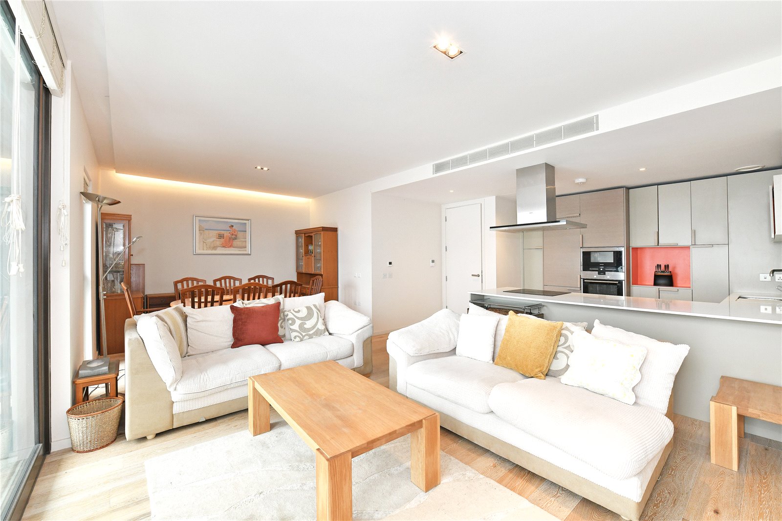 3 Bedroom Flat / Apartment to Rent in Arthouse 1 York Way N1C