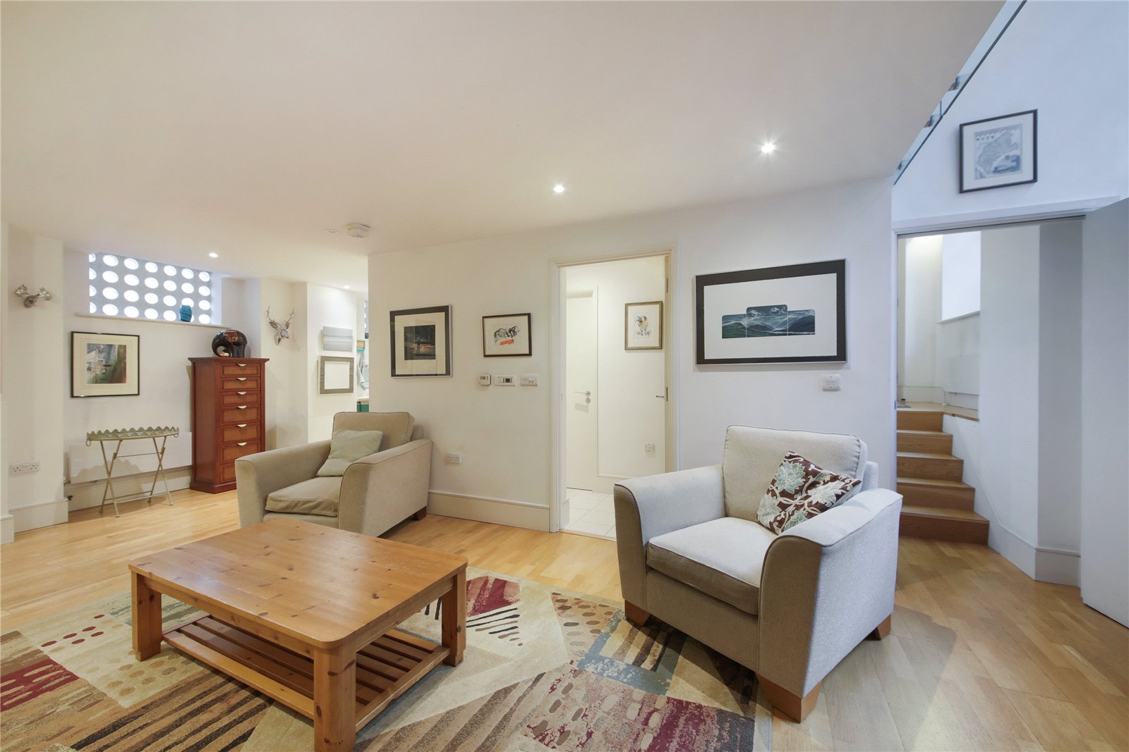 2 Bedroom Flat / Apartment for Sale in Albion Walk London N1