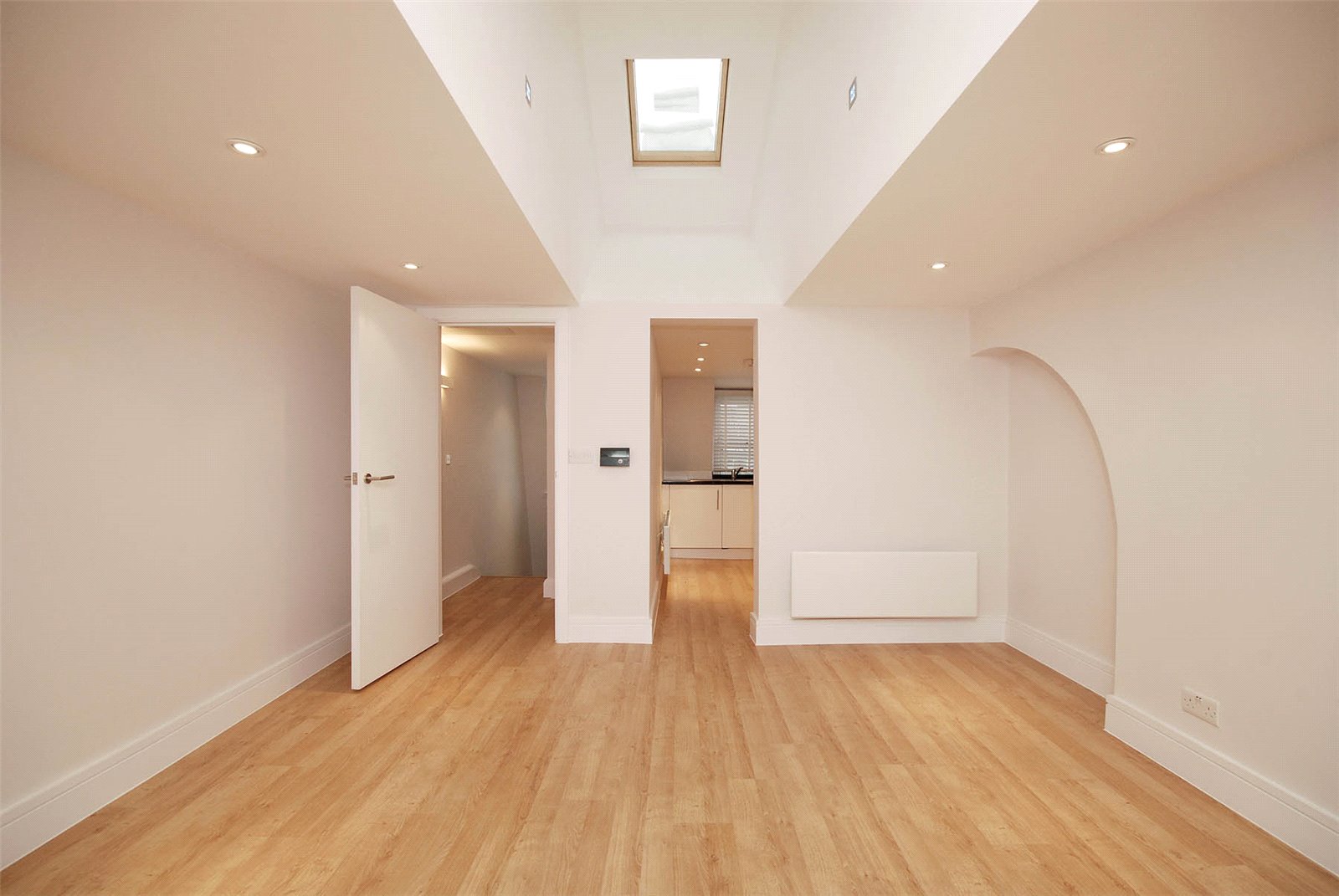 2 Bedroom Flat / Apartment to Rent in Marylebone High Street London W1U