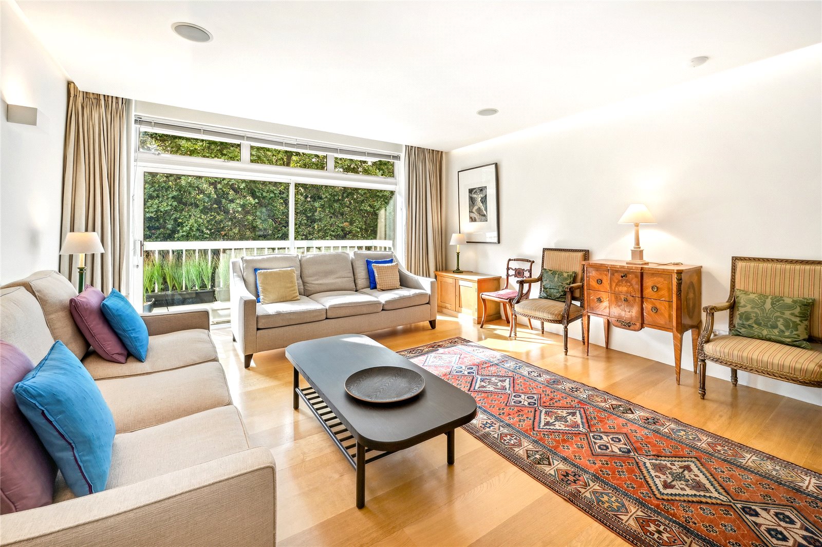 2 Bedroom Flat / Apartment to Rent in Hans Place London SW1X