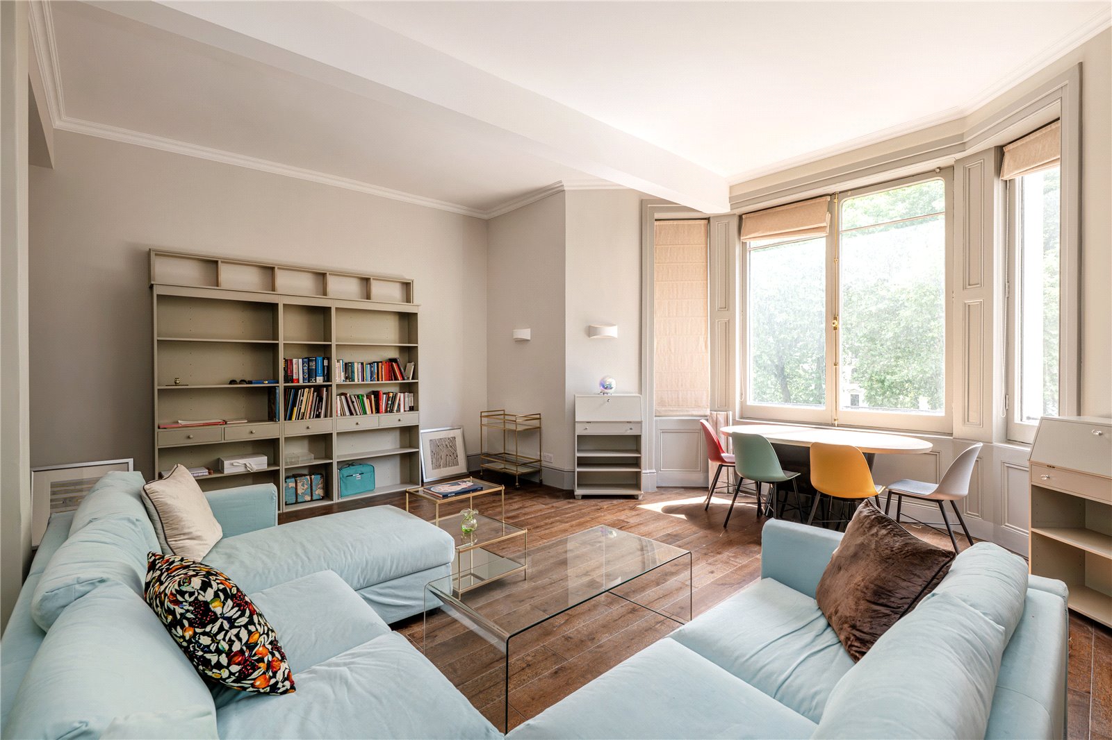 1 Bedroom Flat / Apartment for Sale in Ennismore Gardens London SW7