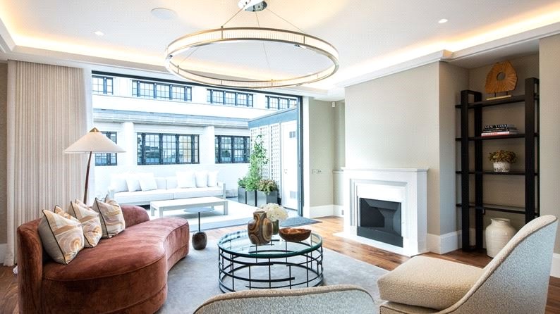 3 Bedroom Flat / Apartment to Rent in 11-13 Young Street London W8