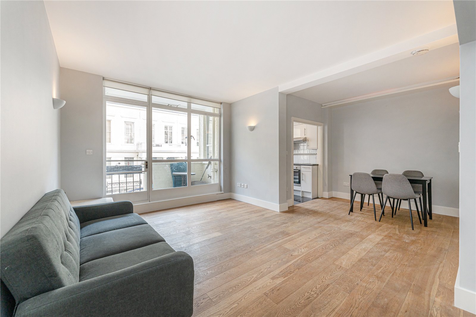 2 Bedroom Flat / Apartment to Rent in Lancaster Gate London W2