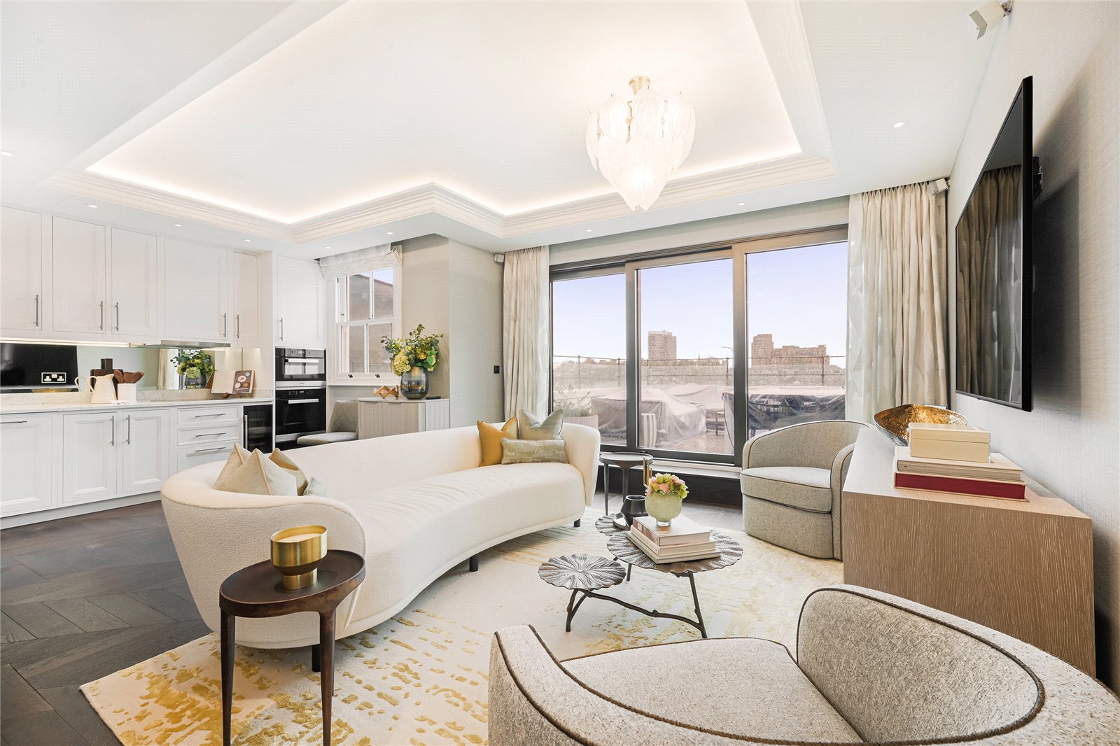 2 Bedroom Flat / Apartment to Rent in Prince of Wales Terrace London W8