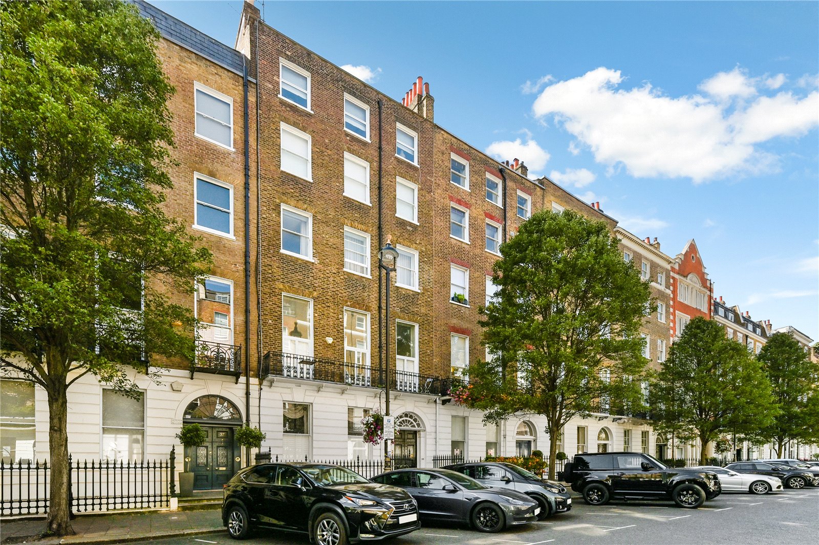 3 Bedroom Flat / Apartment for Sale in Devonshire Place London W1G