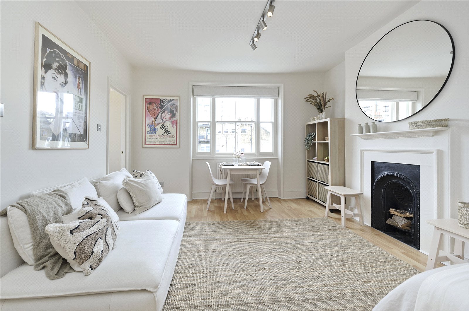 0 Bedroom Flat / Apartment to Rent in Nottingham Place London W1U