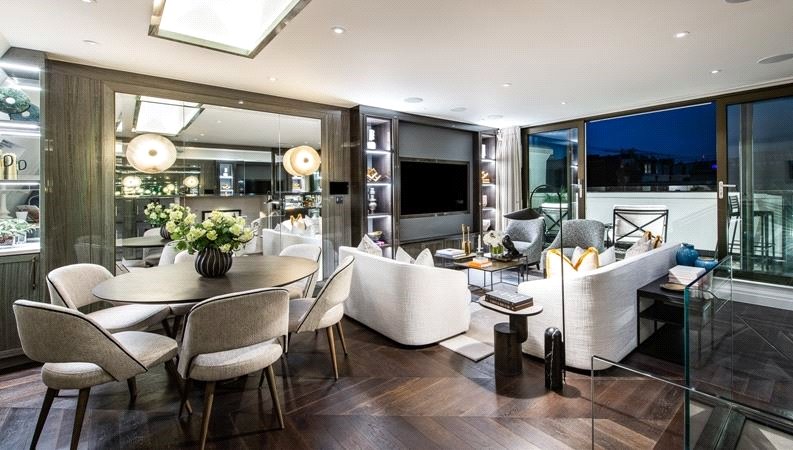 3 Bedroom Flat / Apartment to Rent in Prince of Wales Terrace London W8