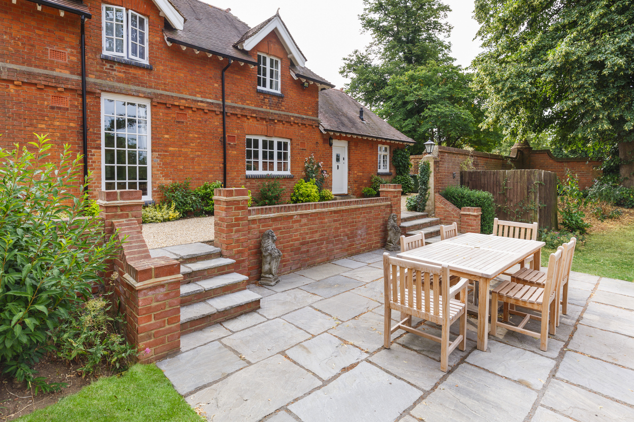 10 Landlord Tips To Attract (and Keep) New Tenants