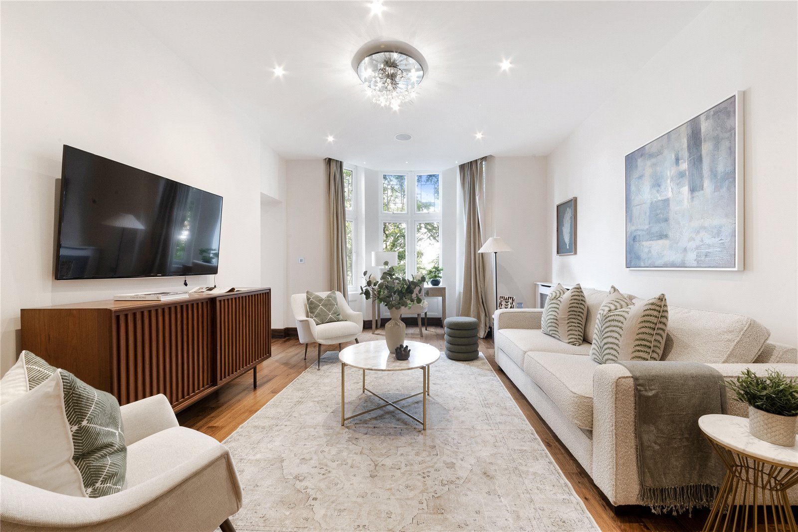 3 Bedroom Flat / Apartment for Sale in Bickenhall Street Marylebone W1U