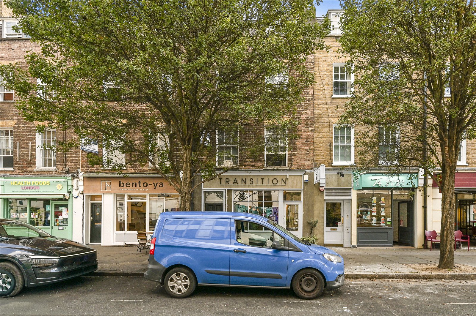 3 Bedroom Flat / Apartment for Sale in Warren Street London W1T