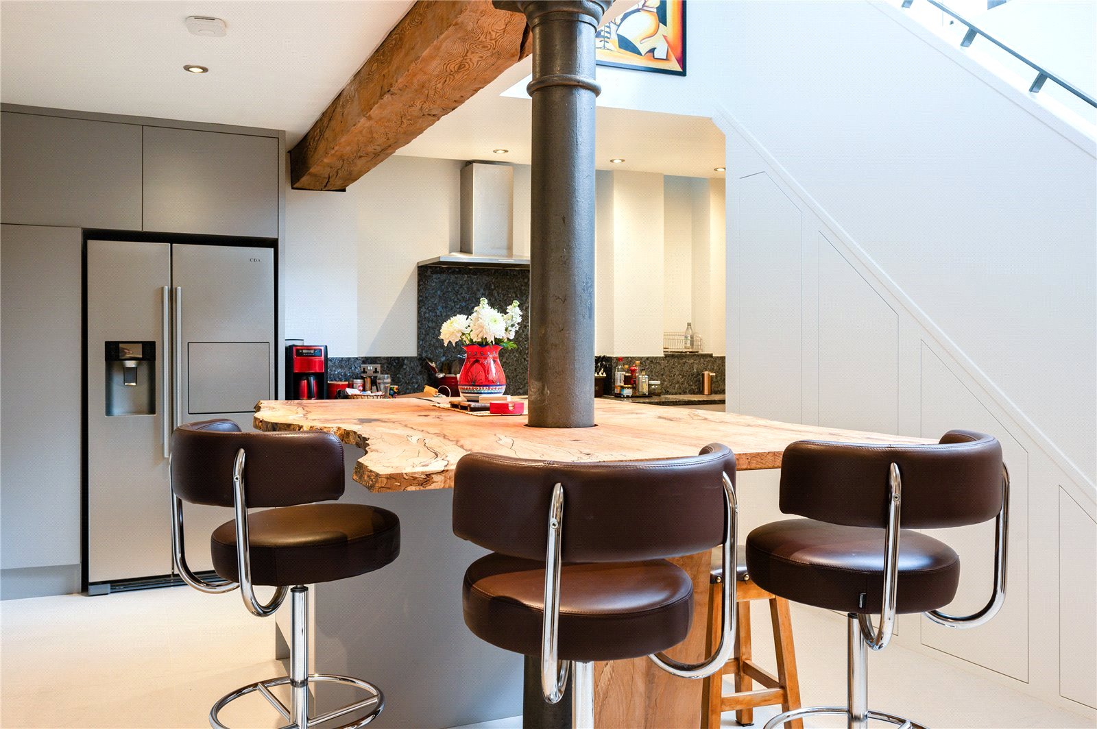 2 Bedroom Flat / Apartment to Rent in Fleur De Lis Street London E1