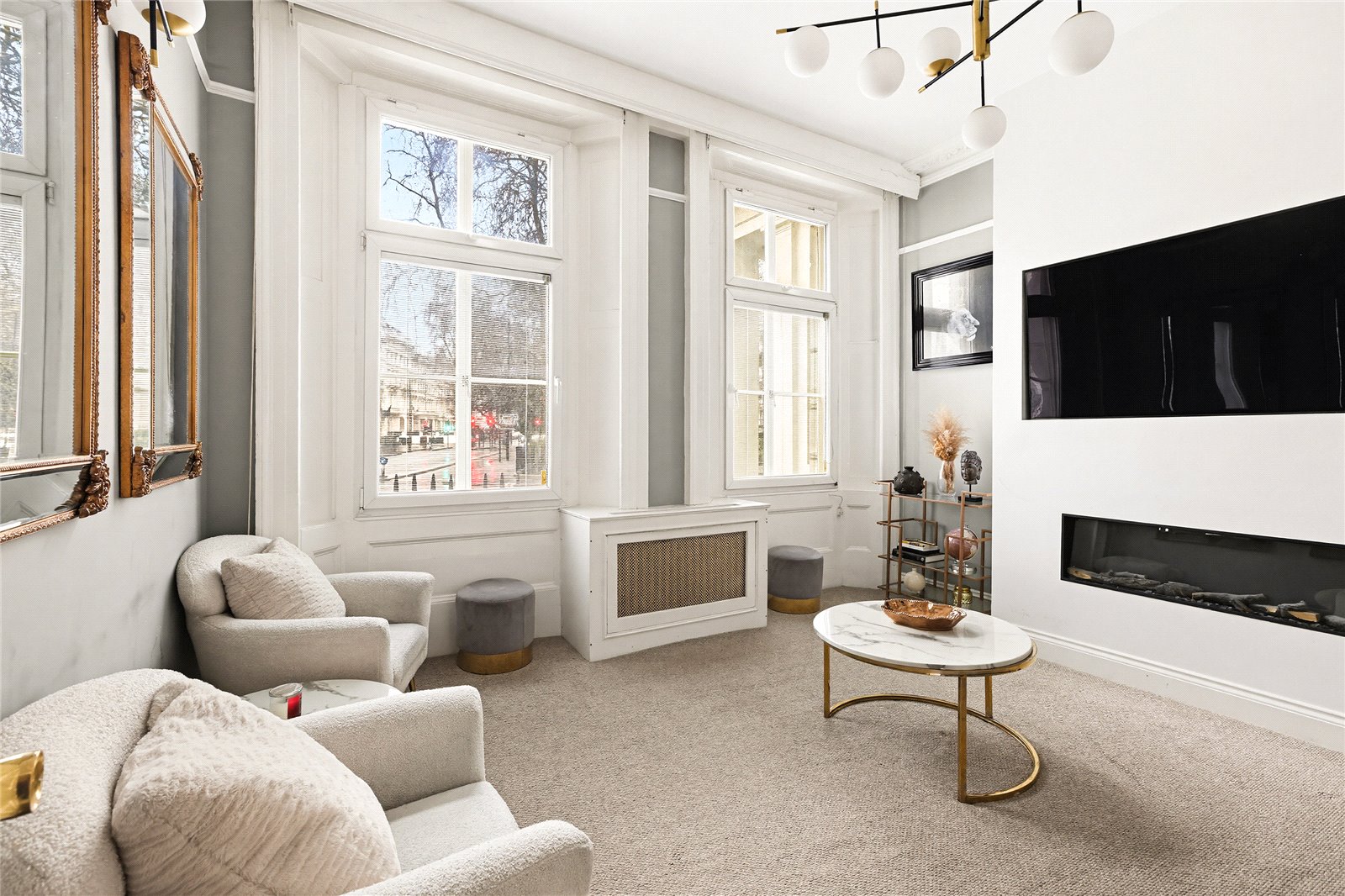 2 Bedroom Flat / Apartment to Rent in Sussex Gardens London W2